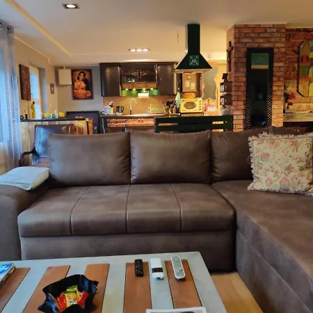 Feel Like / Fuhl Dich Zu Hause *
