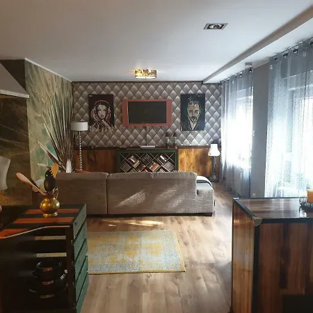 Daire Feel Like / Fuhl Dich Zu Hause Büchenbeuren