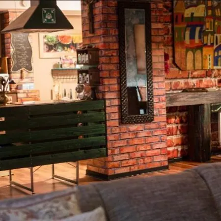 Apartment Feel Like / Fuhl Dich Zu Hause